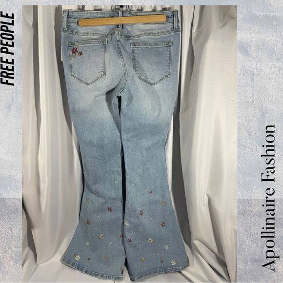 FREE PEOPLE BY DRIFTWOOD FARRAH FLARE TWEEEDLE DUM SLIT JEANS NWT - Picture 10 of 11